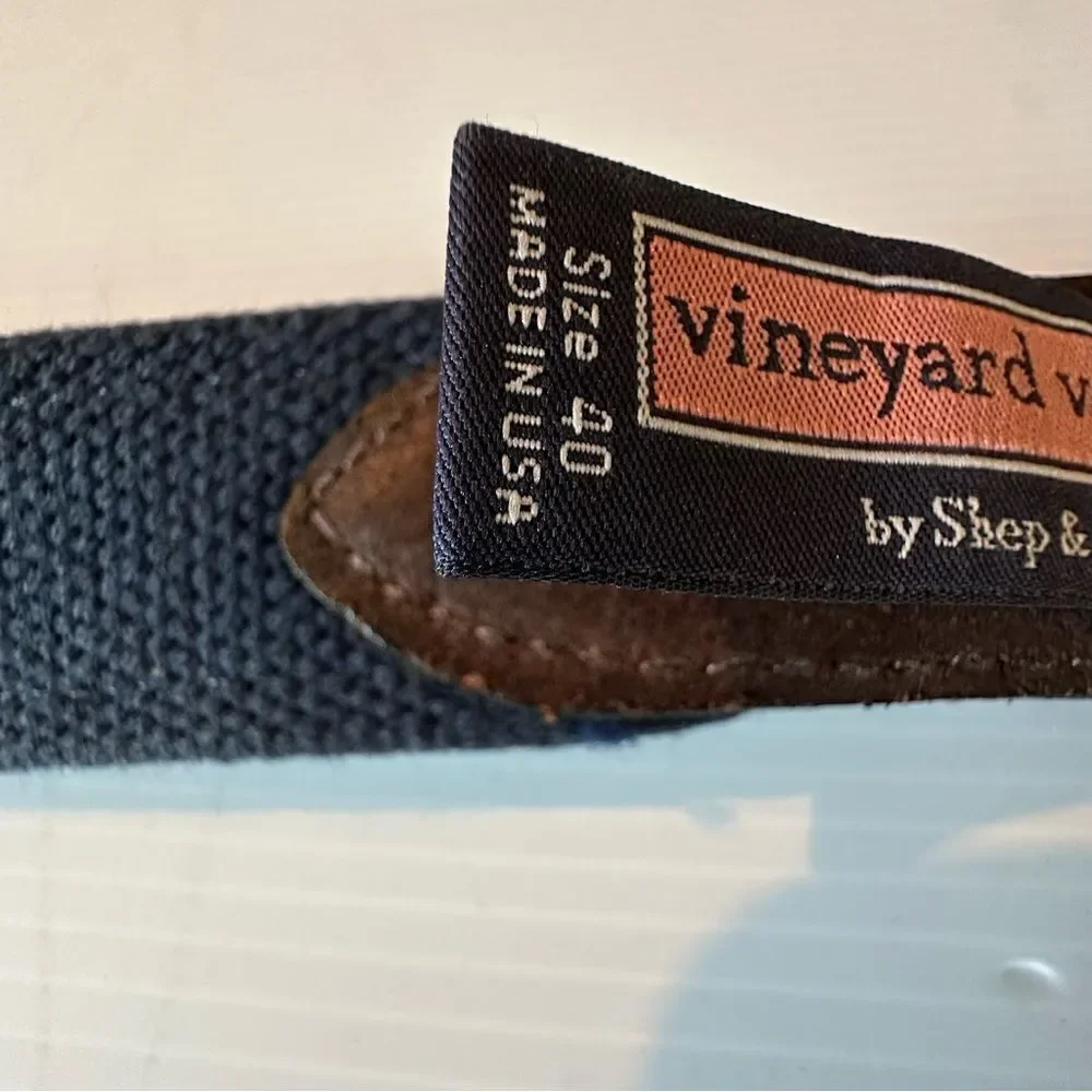 Vineyard vines by Shep and Ian blue belt size 40